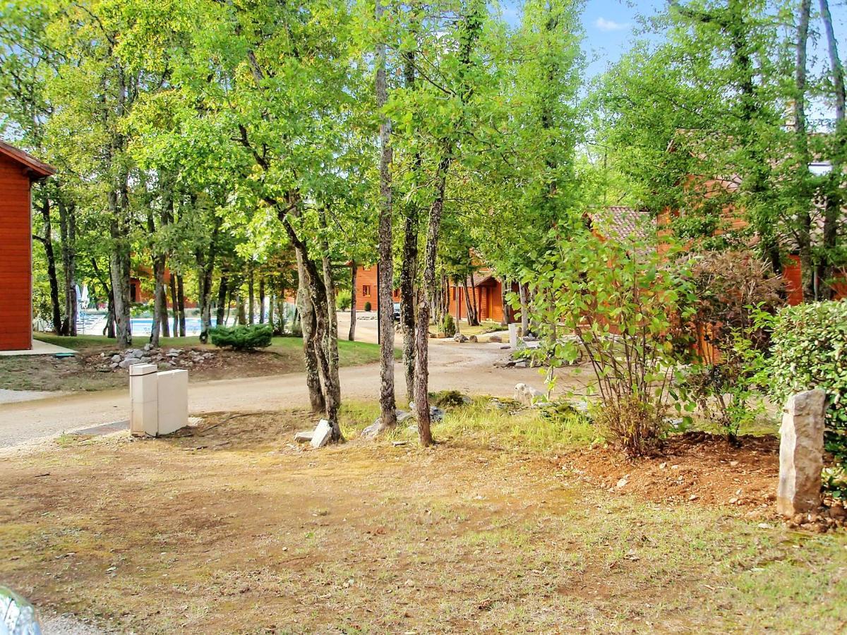 Maison De 2 Chambres Avec Vue Sur Le Lac Piscine Partagee Et Jardin Amenage A Lachapelle Auzac Экстерьер фото